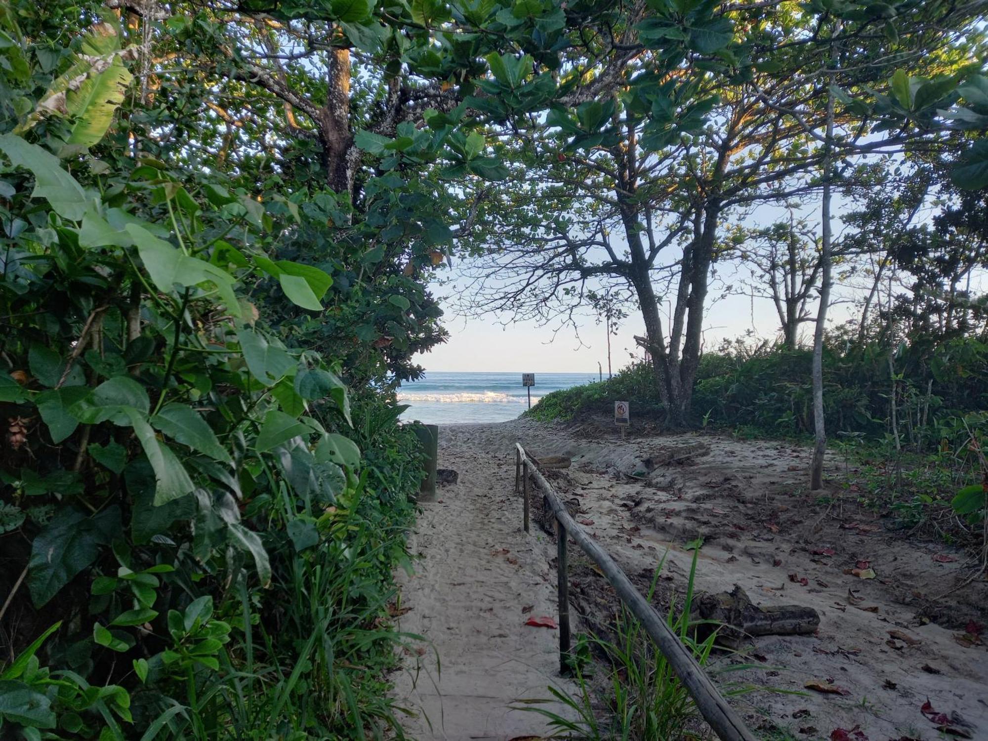 Suite No Condominio Itamambuca - Muito Perto Da Praia !!! Убатуба Номер фото