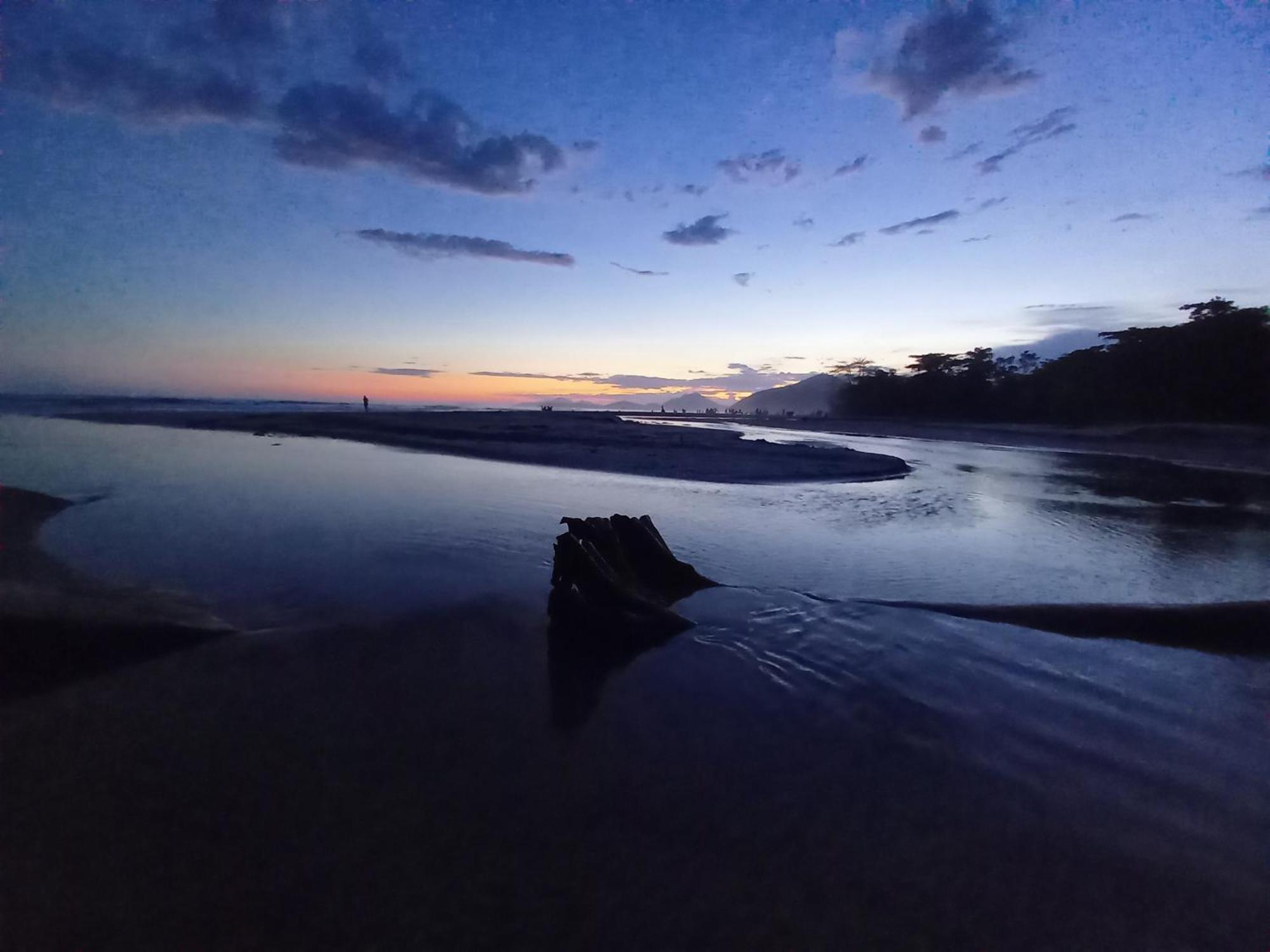 Suite No Condominio Itamambuca - Muito Perto Da Praia !!! Убатуба Экстерьер фото
